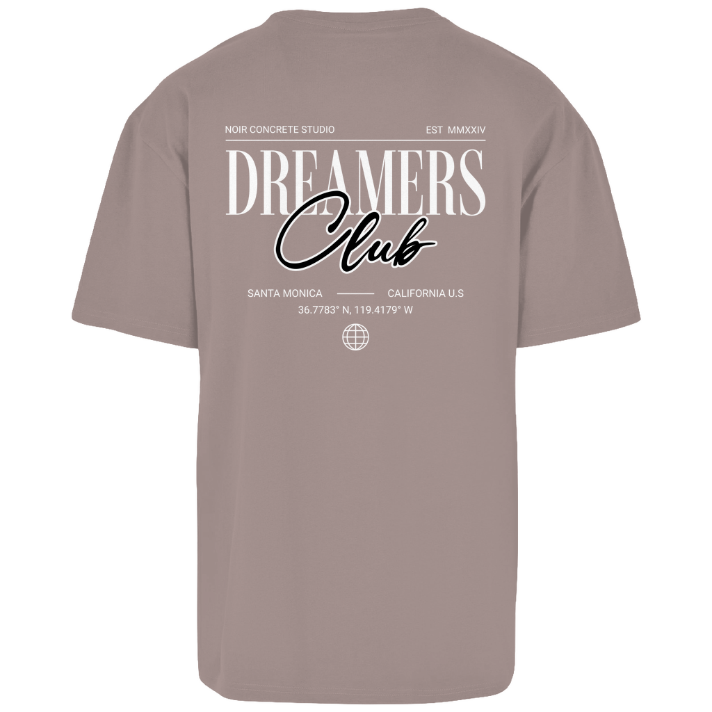 DREAMERS Club - Oversize T-Shirt