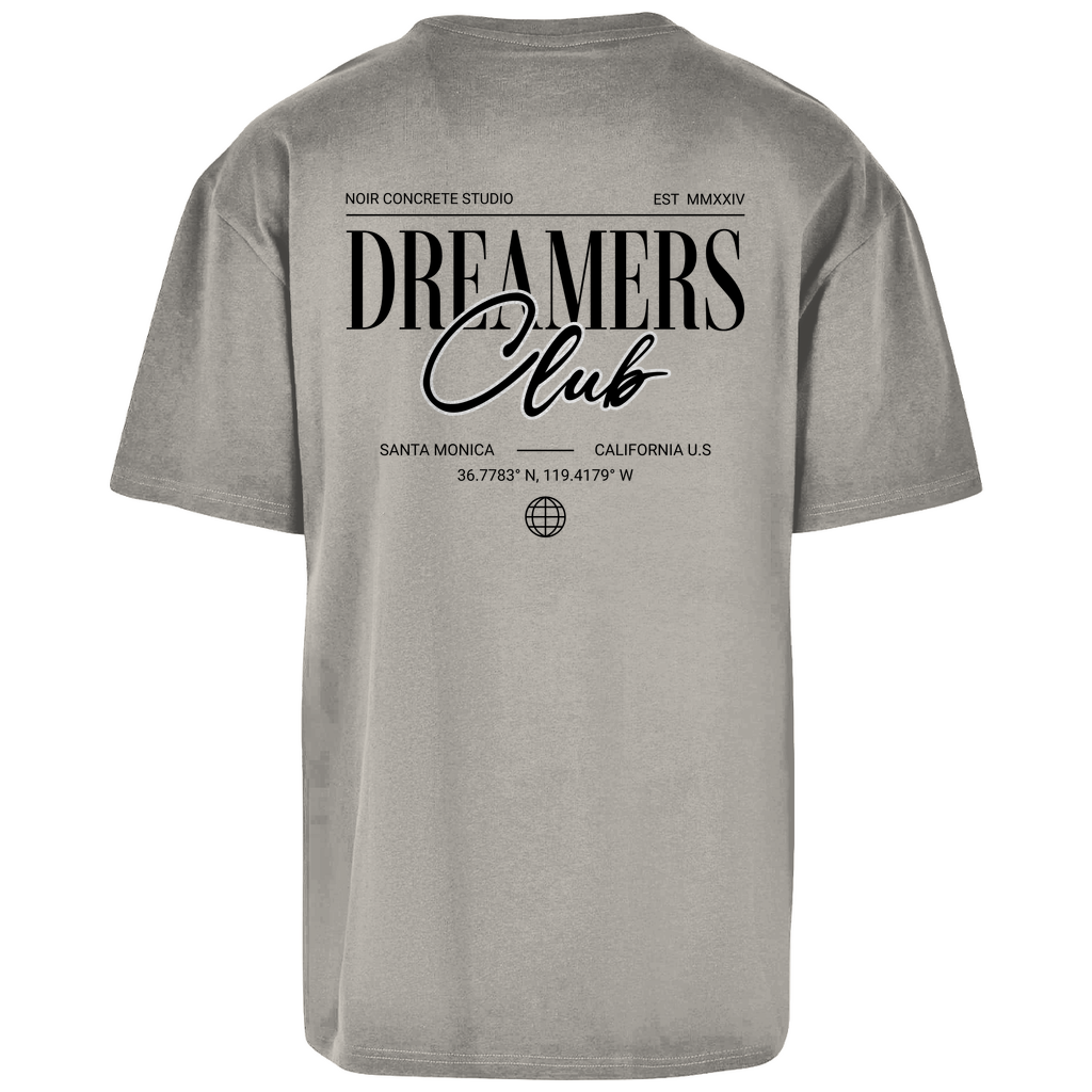 DREAMERS Club - Oversize T-Shirt